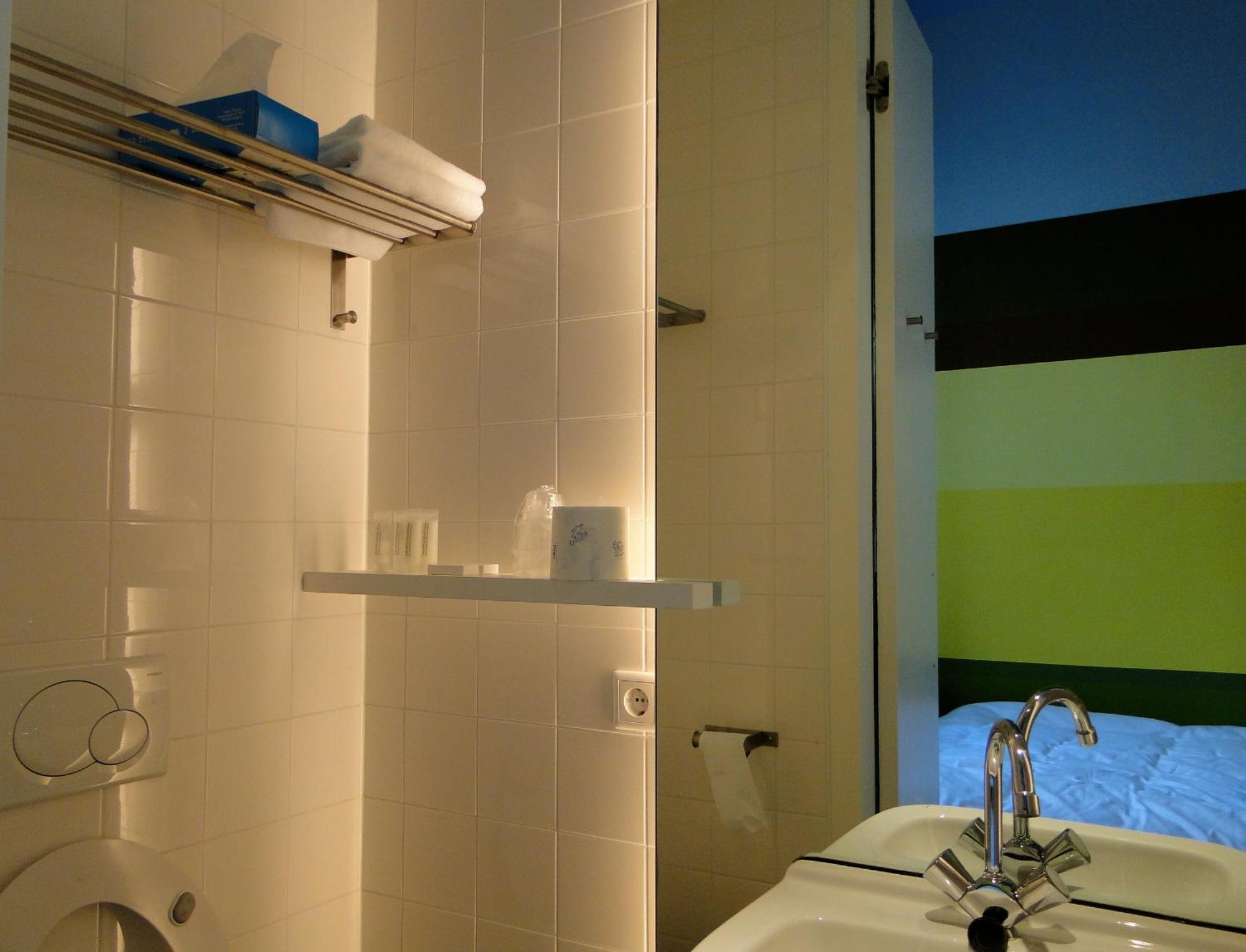Labnul50 Self Check-In Hotel Groningen Ngoại thất bức ảnh